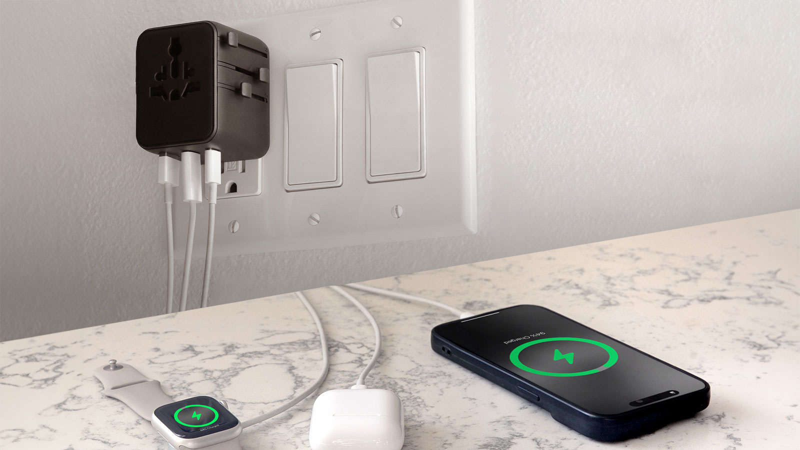 Introducing the Aluratek 20W Universal Travel Adapter!