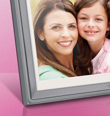 Aluratek digital photo frame and Komen Holiday Gift Guide
