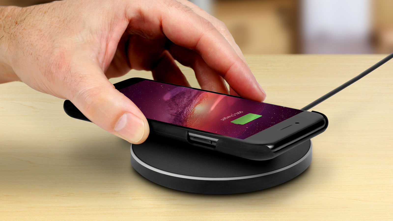 Aluratek Debuts the Qi Wireless Charging Pad for the 2018 Mobile Charging Collection
