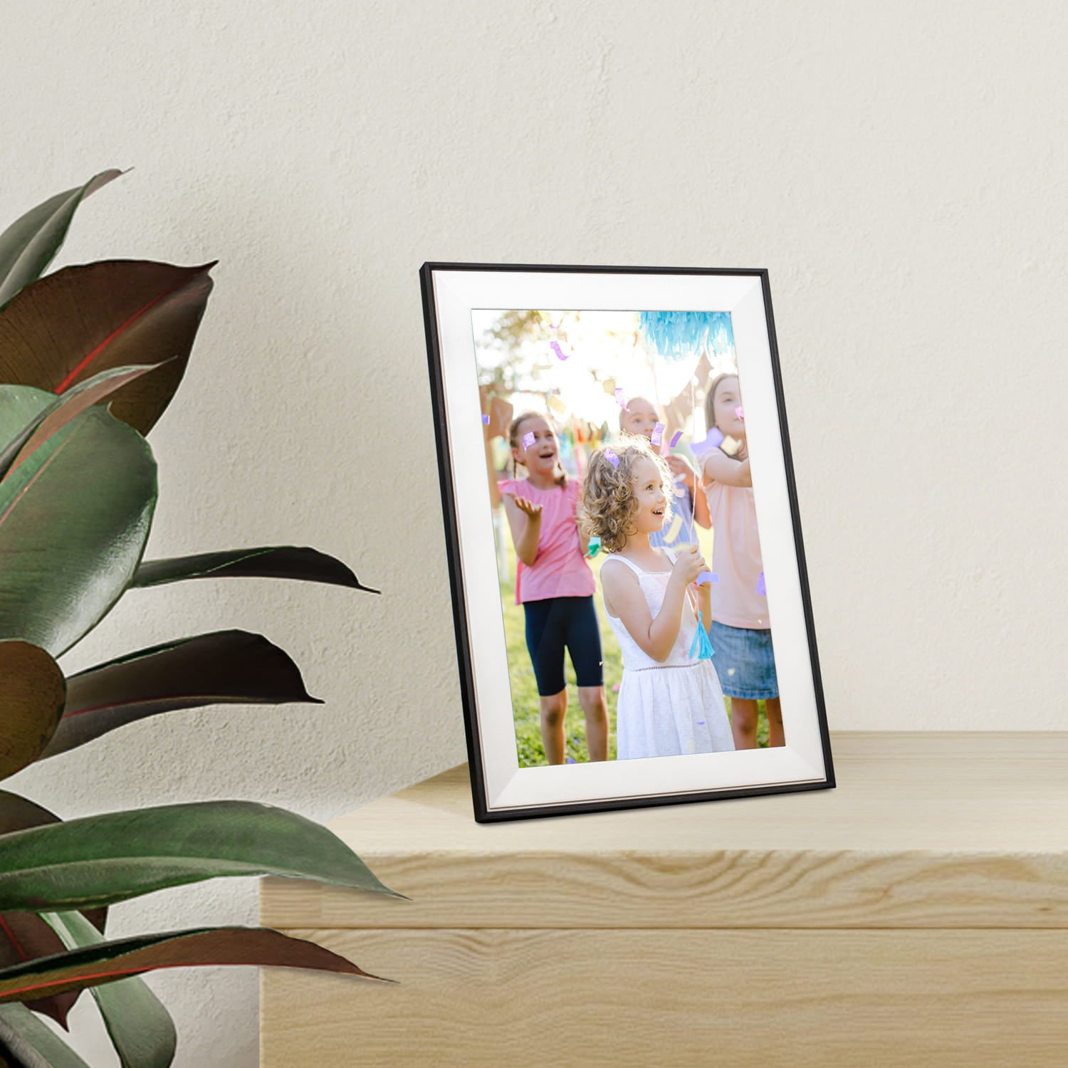 10.1" WiFi Digital Photo Frame with Touchscreen IPS LCD Display and 16GB Built-in Memory