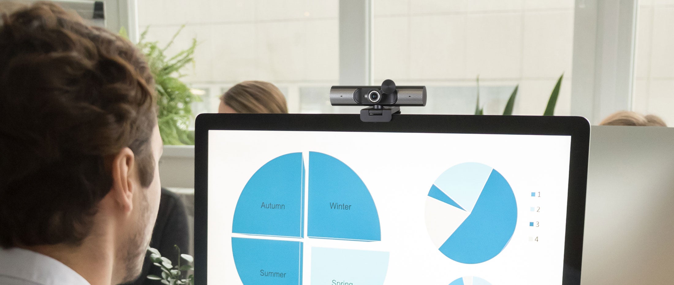 Aluratek HD 1080p Webcam with Omnidirectional Mic and Built-in Speakers ITO