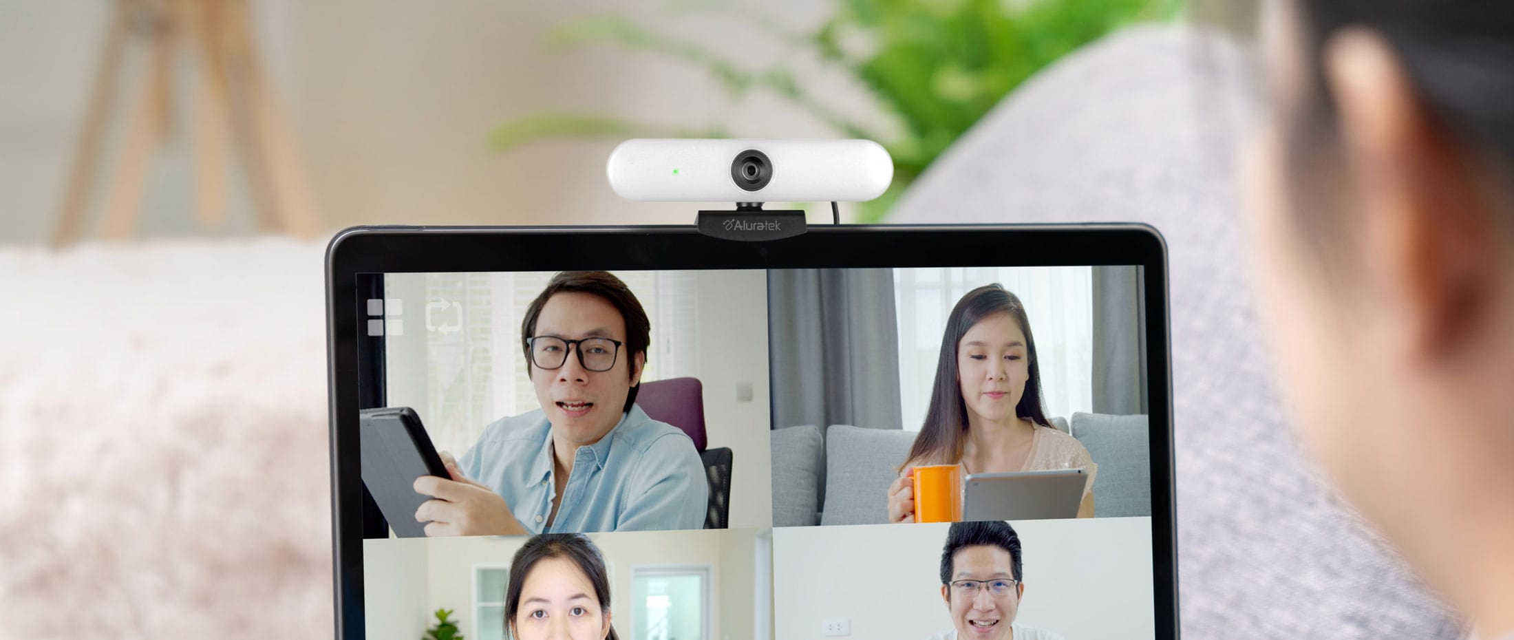 Aluratek Ultra 4K HD Ring Light Webcam Dual-Stereo Noise-Cancelling Mics ITO