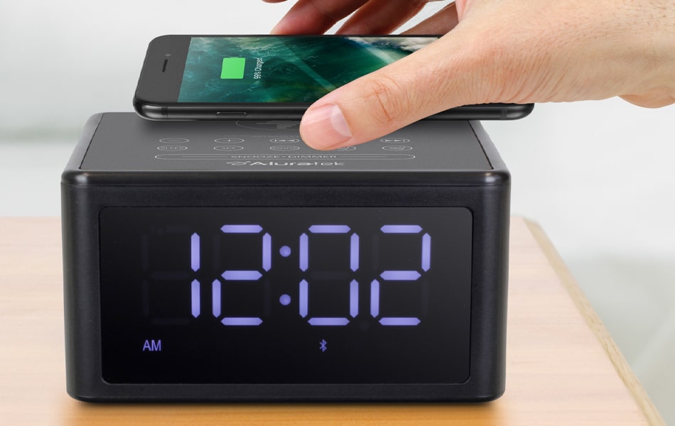 Aluratek Wireless Charging FM Clock Radio with Bluetooth Streaming wireless charging