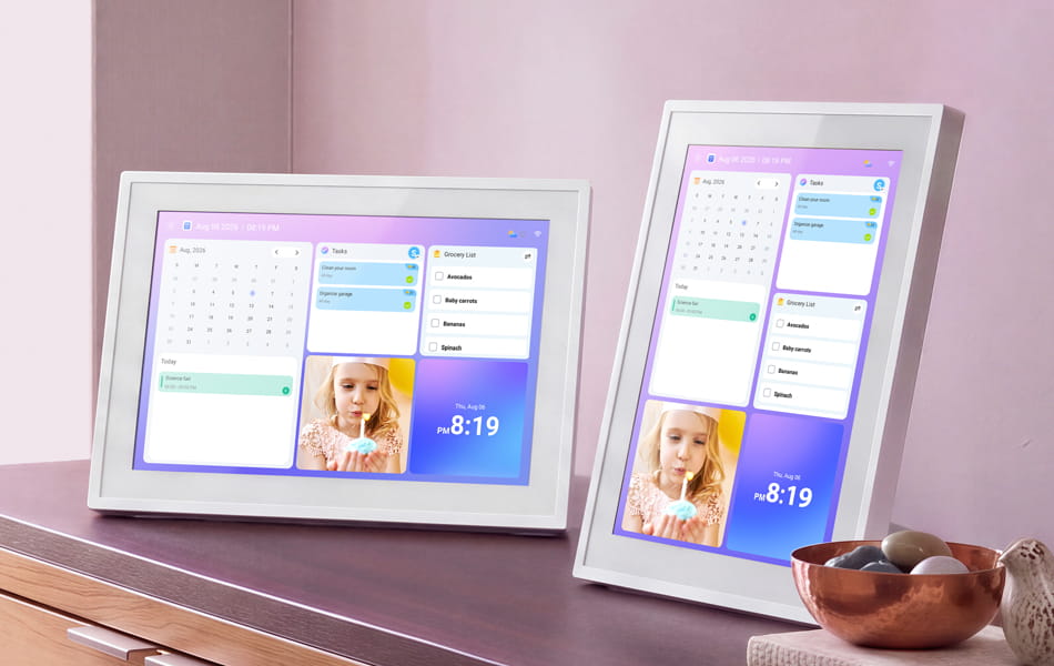 Aluratek 10 inch smart wifi touchscreen digital calendar photo frames on table