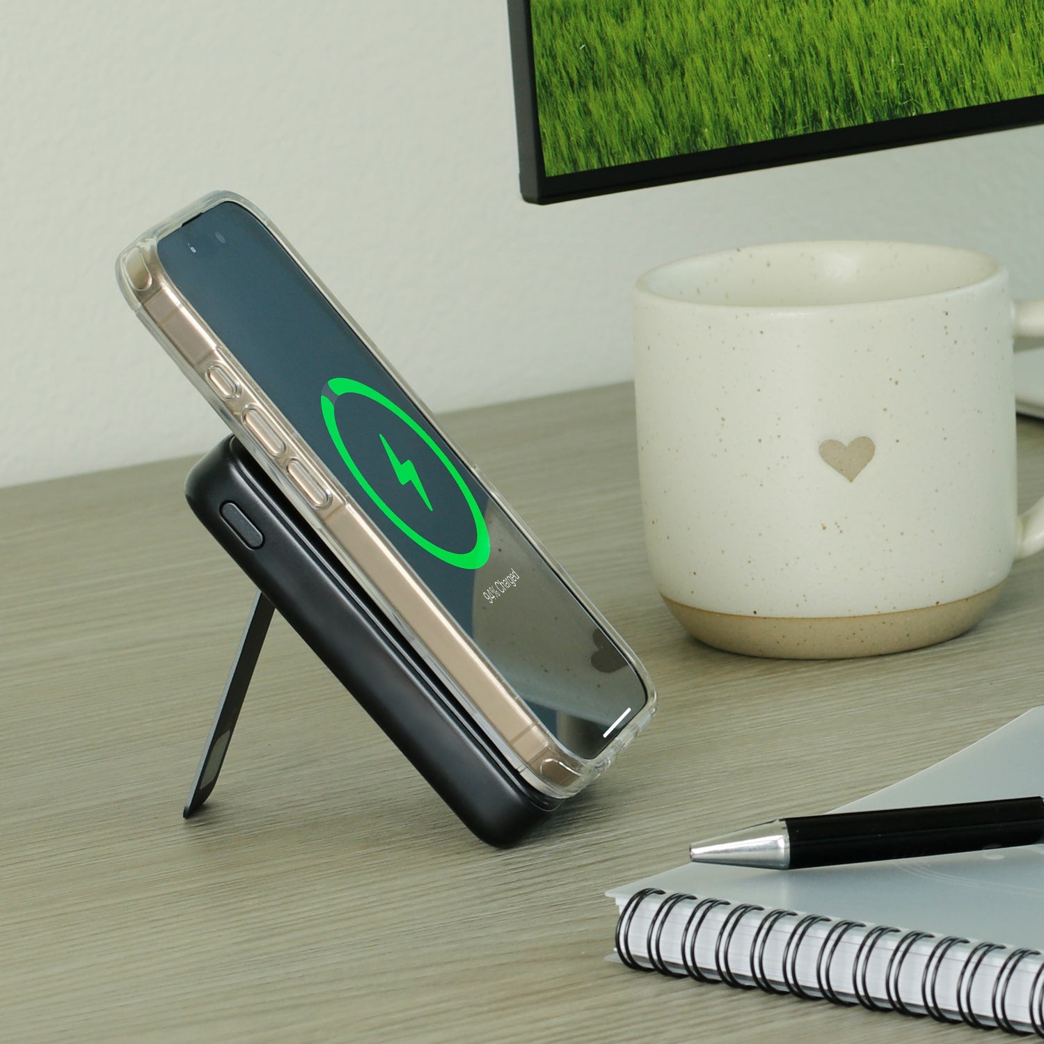 aluratek 10K wireless power bank qi2 magsafe iwatch lifestyle desk