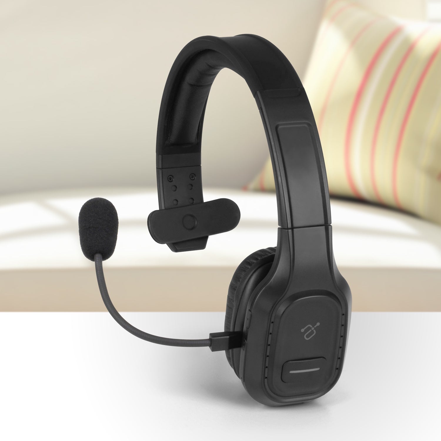 aluratek Headphone bluetooth wireless stereo microphone viewer standing LS