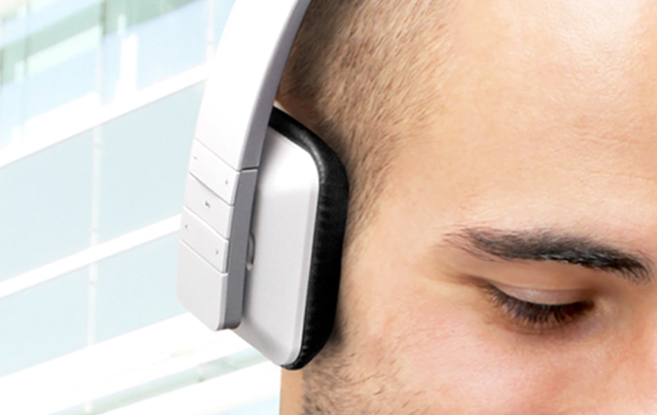 aluratek Headphone bluetooth wireless stereo white viewer on device control
