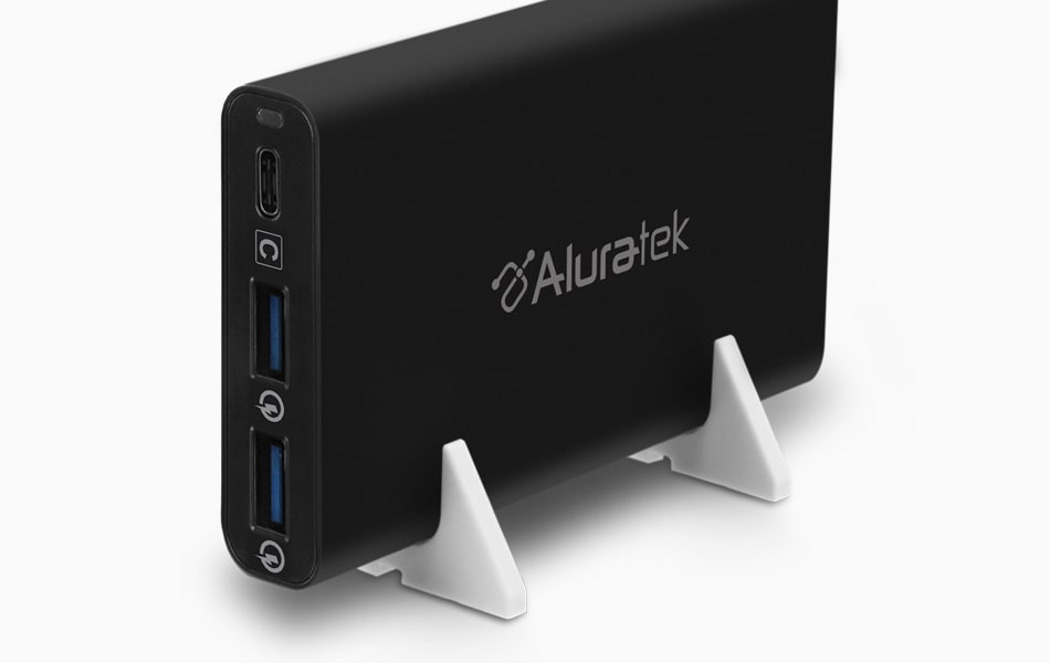 Aluratek universal AC power adapter type-C travel companion