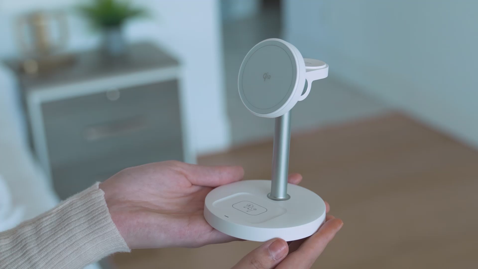 Load video: Aluratek AWQ201F Product Video Without Intro
