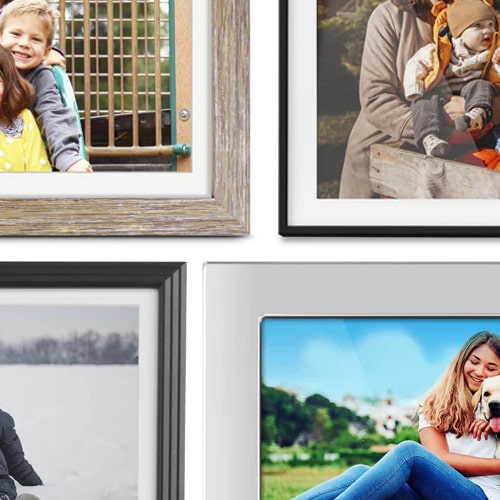 The Ultimate Guide to Buying a Digital Photo Frame: 2024 Edition