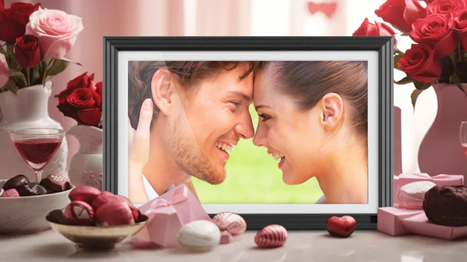 Aluratek Digital Photo Frame with Chocolates and Flowers