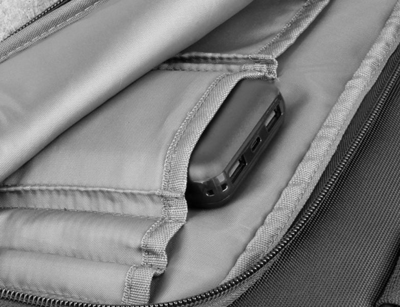 10 000 MAh Portable Battery Charger 10-000-mah-portable-battery-charger