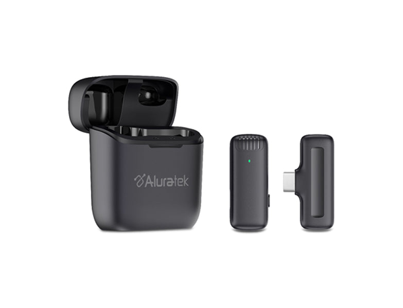 Wireless USB-C Vlogging Lapel Microphone with Charging Case