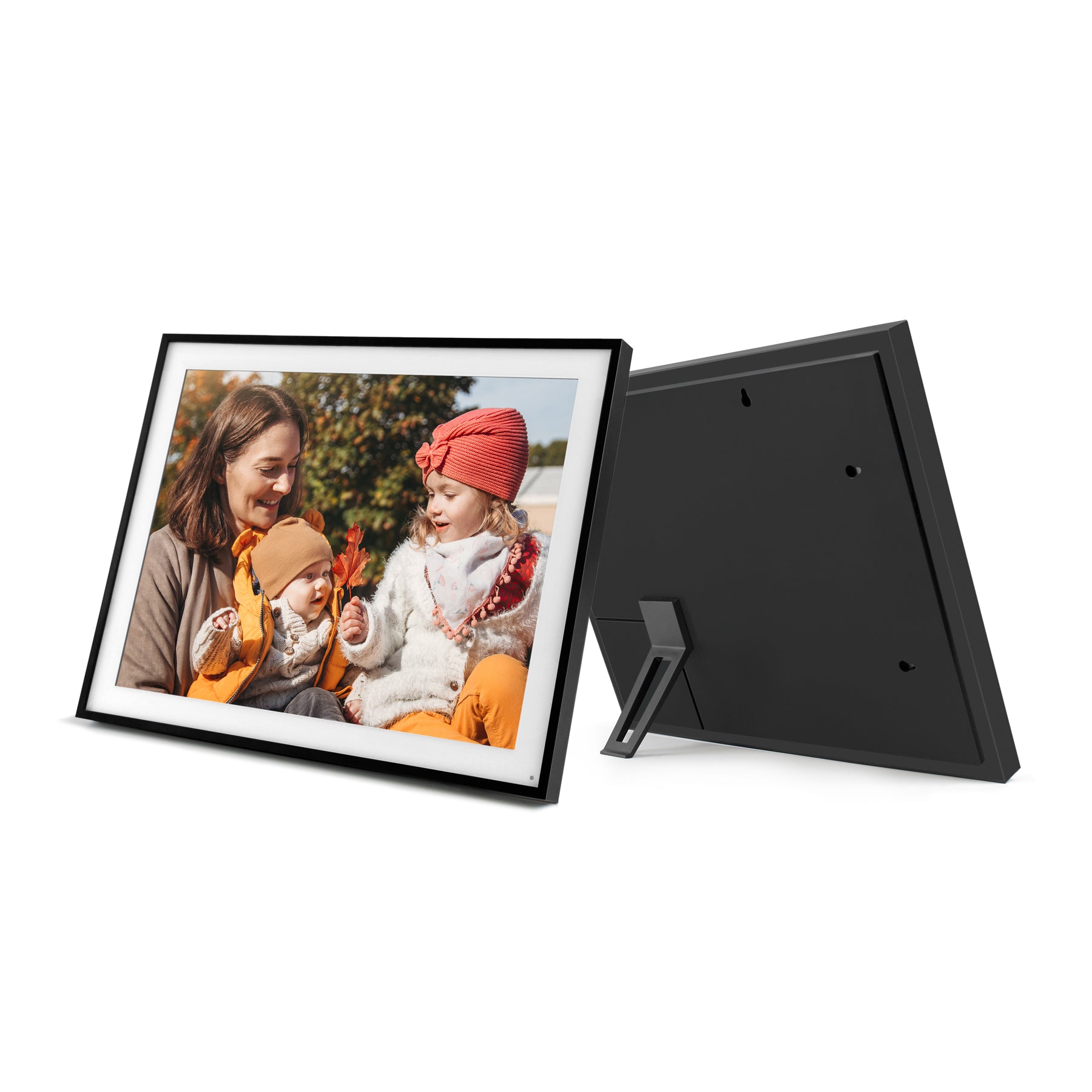 WiFi Touchscreen Digital Photo Frames Aluratek