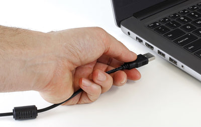 Aluratek HD Webcam Ring Light Auto-Focus Noise-Cancelling Mic USB Plug-n-play