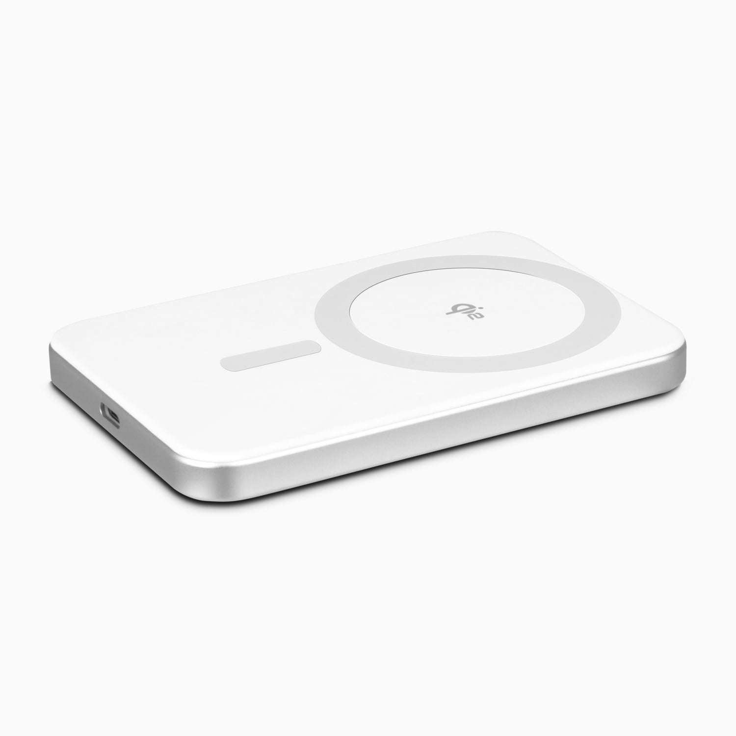 Aluratek Wireless Qi2 MagSafe Compatible Power Bank Angle