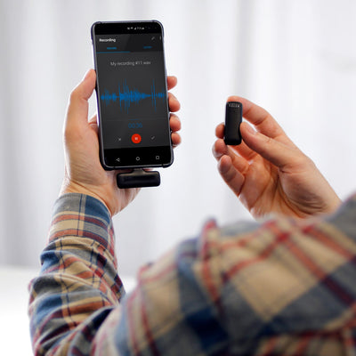 Aluratek Wireless USB-C Vlogging Lapel Microphone with Charging Case TX and RX