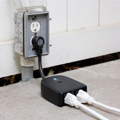 Aluratek eco4life SmartHome WiFi Outdoor Dual-Plug lifestyle plugged