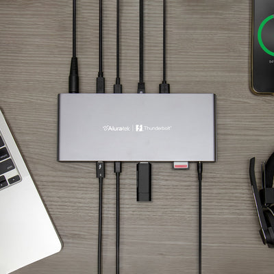 Thunderbolt 5 Dock