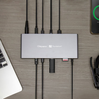 Thunderbolt 5 Dock