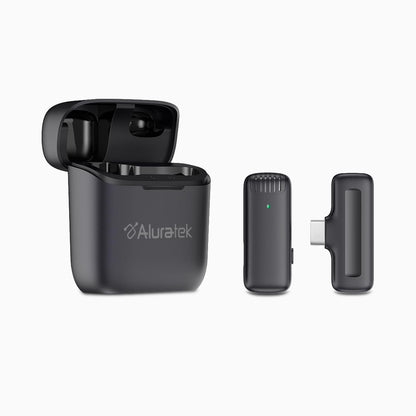 Wireless USB-C Vlogging Lapel Microphone with Charging Case