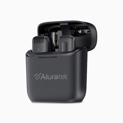 Wireless USB-C Vlogging Lapel Microphone with Charging Case