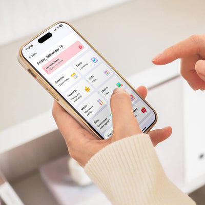 15.6" Smart WiFi Digital Calendar and Photo Frame with Touchscreen IPS LCD Display, Auto Rotation, Light Sensor and 32GB Built-in Memory