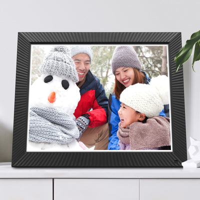 aluratek 17-inch dual-band ips touchscreen wifi digital photo frame auto-rotation motion sensor 32gb lifestyle