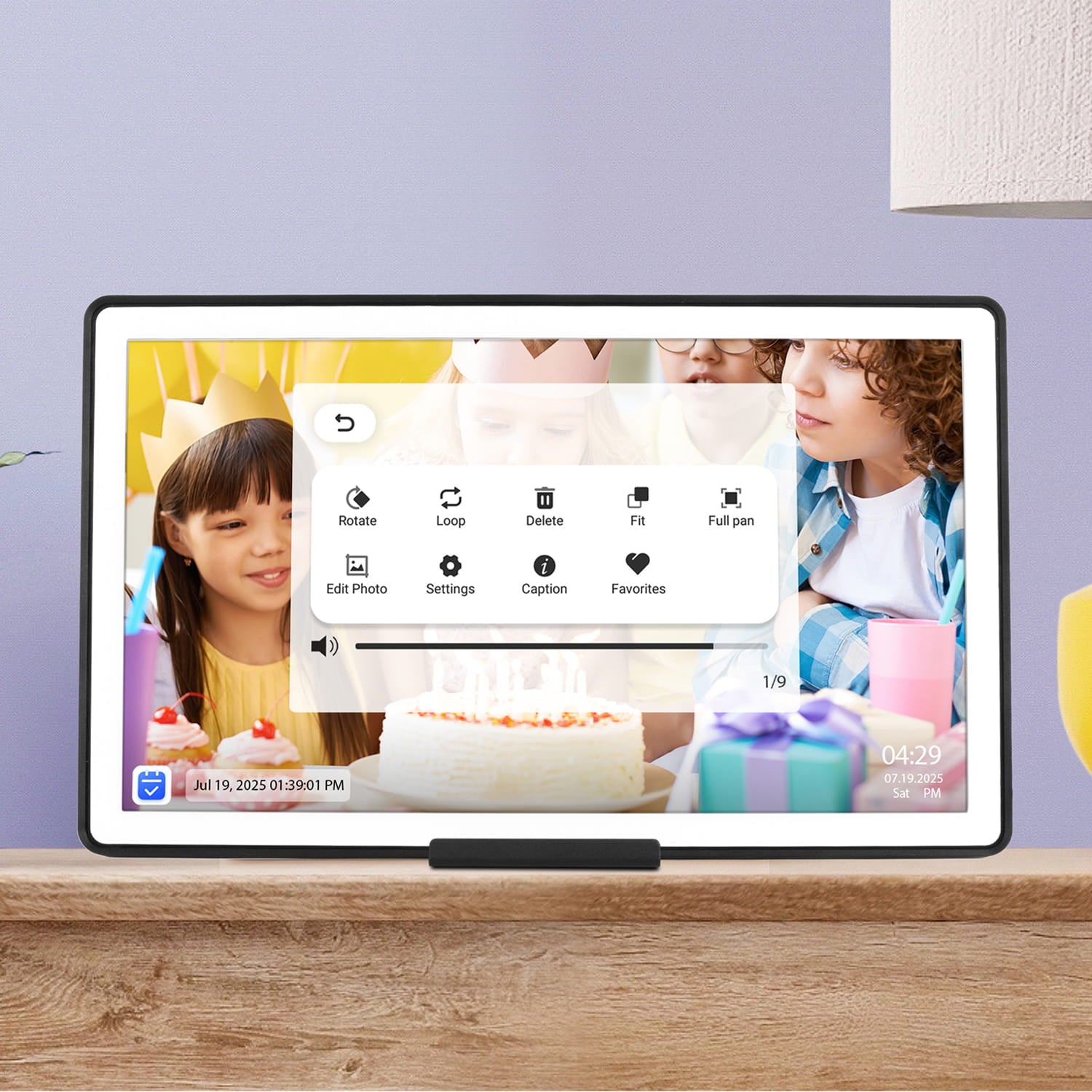Aluratek 21 Inch Smart Wifi Touchscreen Digital Calendar Photo Frame 32gb Video