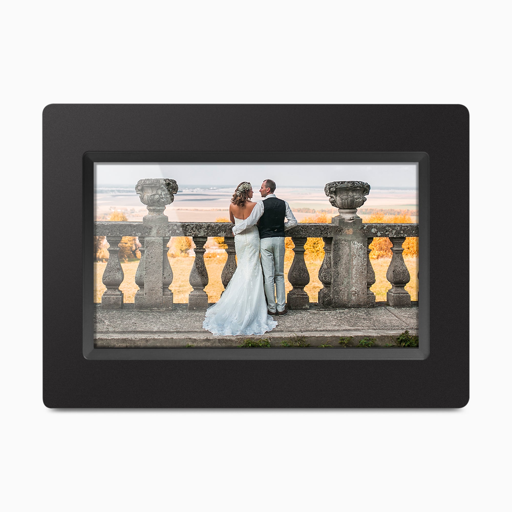7" WiFi Digital Photo Frame with Touchscreen IPS LCD Display and 8GB Built-in Memory