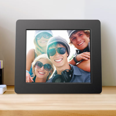 8 inch digital photo frame displaying a group of four people 