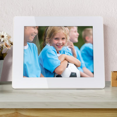 aluratek 8-inch ips touchscreen wifi digital photo frame 16gb lifestyle