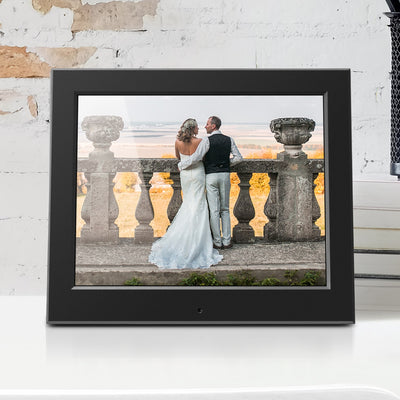 aluratek 8 slim digital photo frame automatic slideshow environment