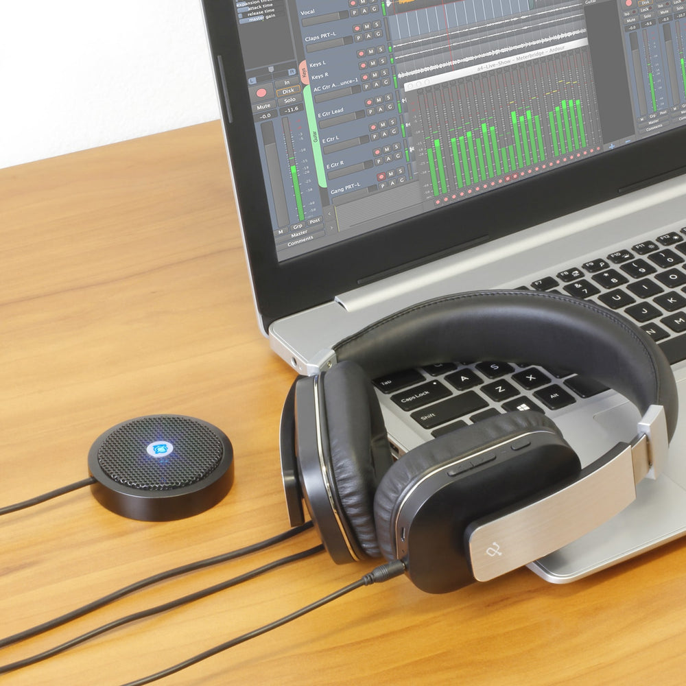 USB Microphone with Mute Button for Clear Audio – Aluratek