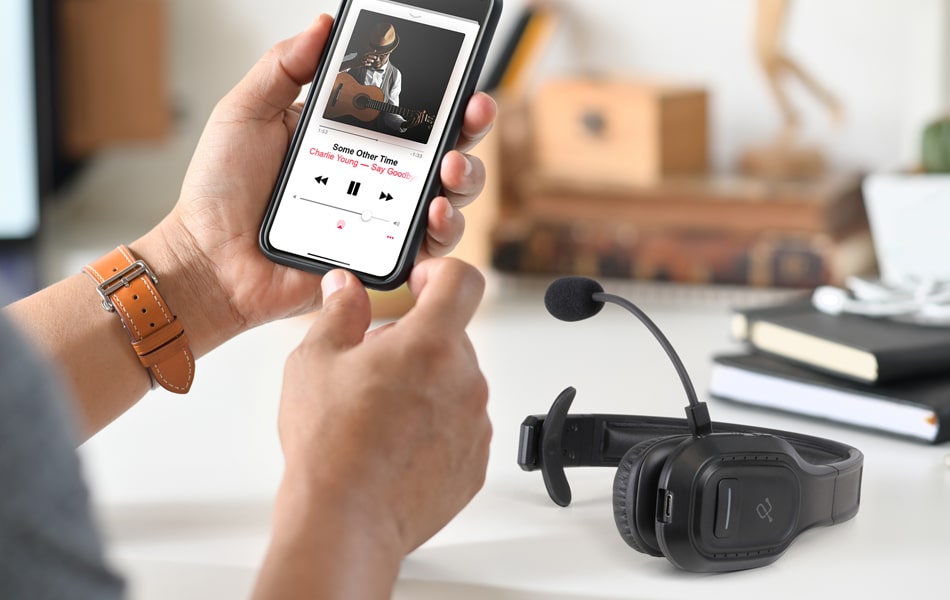 aluratek bluetooth wireless headset noise-cancellation boom mic streaming