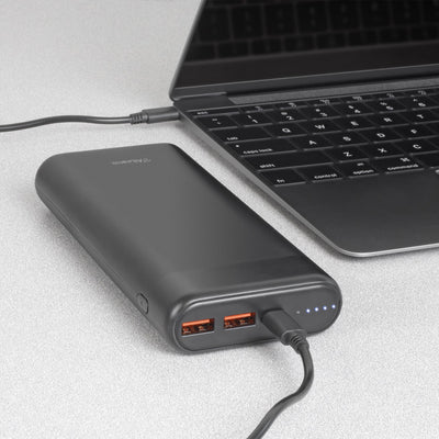 Aluratek portable 20k power bank 65W-PD viewer charging laptop