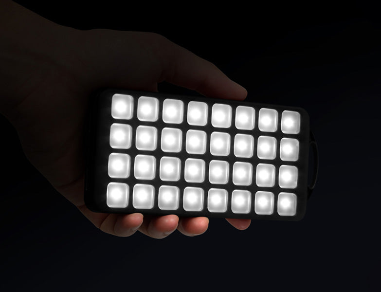 8,000mAh Dual USB 2.1A Power Bank with 32 LED Lantern
